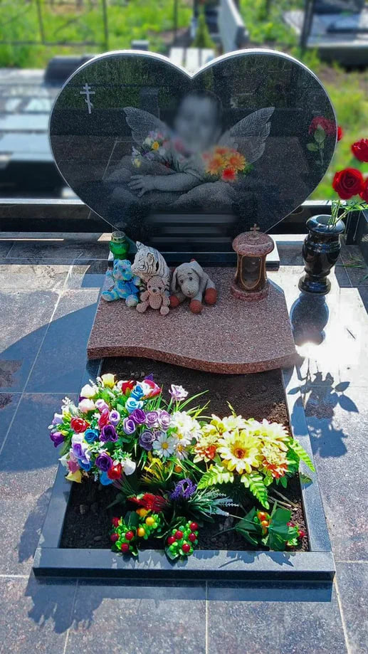 Детские памятники: хранители светлых воспоминаний