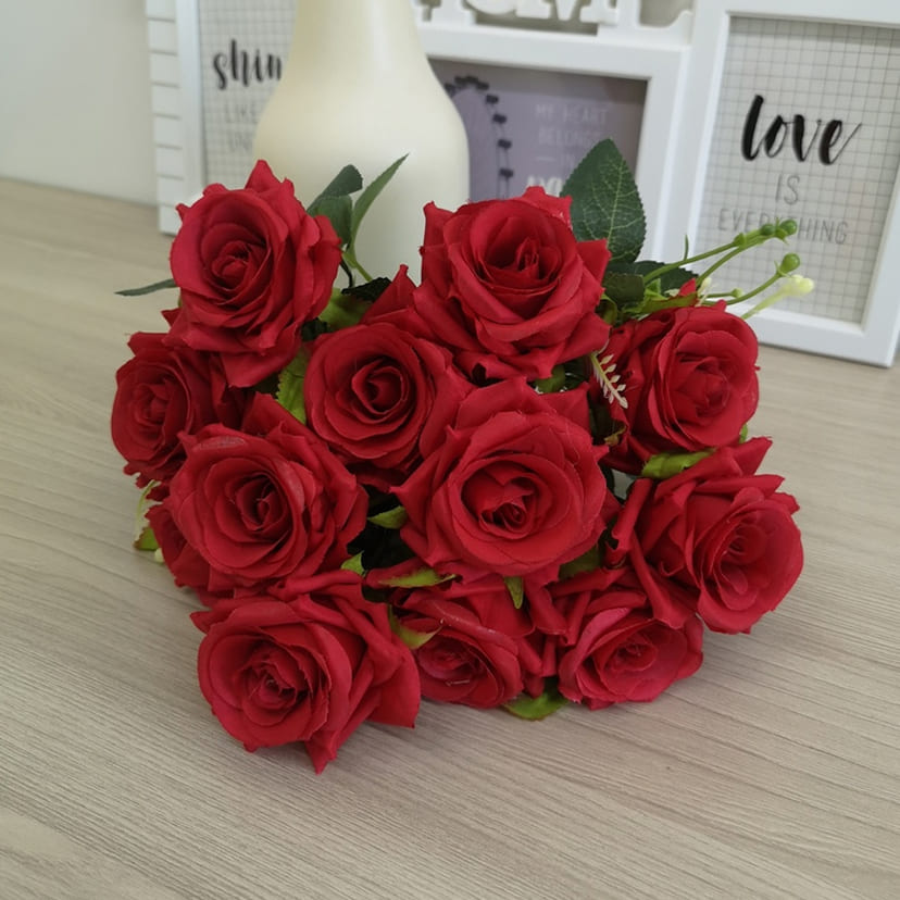 Искусственные цветы в Сызрани | Цветы искусственные «Розы острые», красные, букет