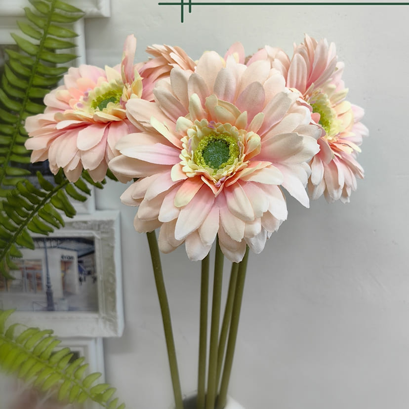 Искусственные цветы в Сызрани | Цветок искусственный «Гербера», молочно-розовая, одиночный