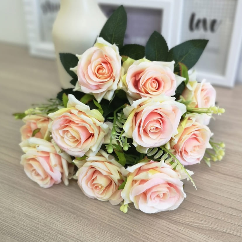 Искусственные цветы в Сызрани | Цветы искусственные «Розы острые», розовато-молочные, букет